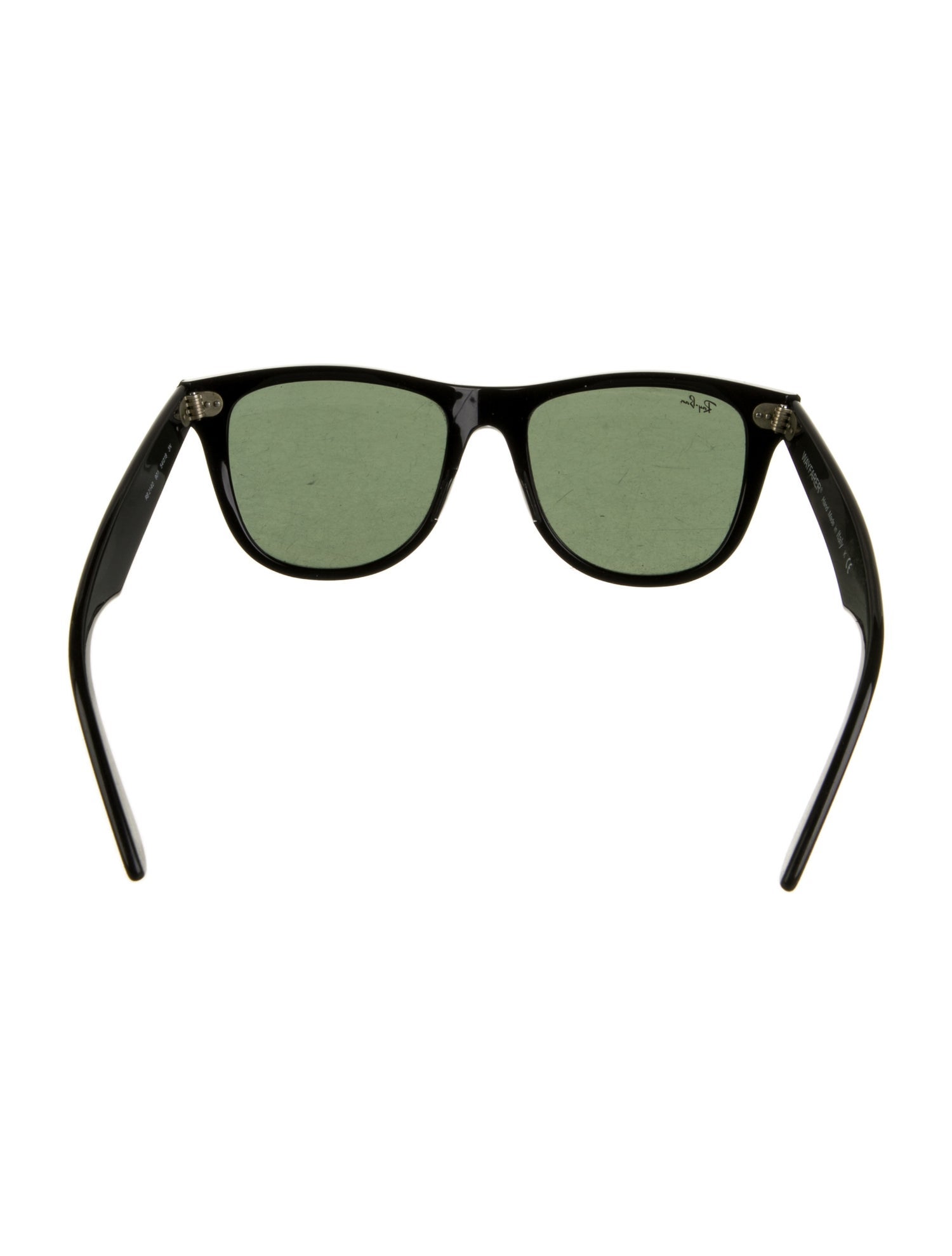 Ray-Ban Wayfarer Tinted Sunglasses