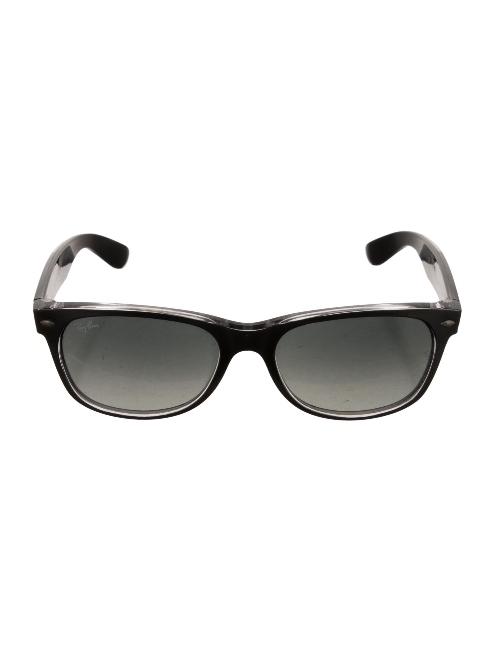 Ray-Ban Classic Wayfarer Sunglasses