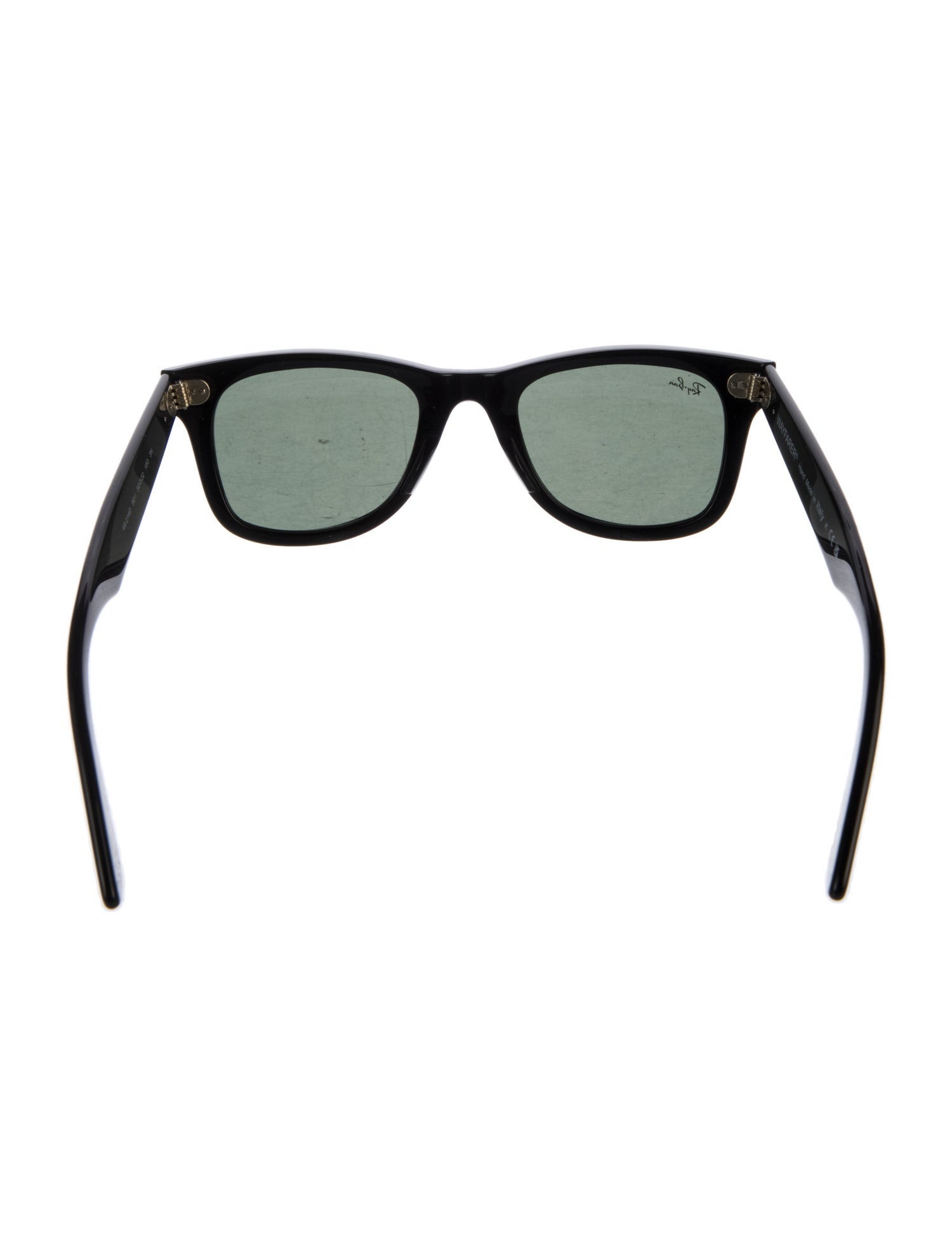 Ray-Ban Wayfarer Tinted Sunglasses