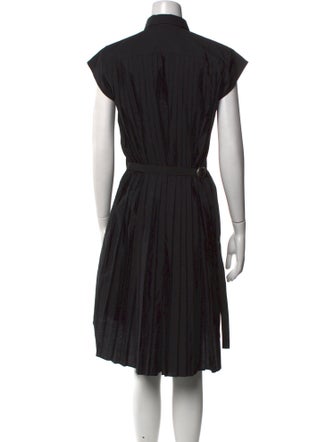Sacai Knee-Length Dress