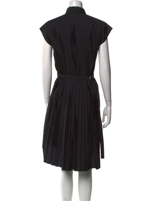 Sacai Knee-Length Dress