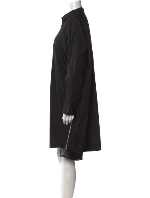 Sacai Knee-Length Dress