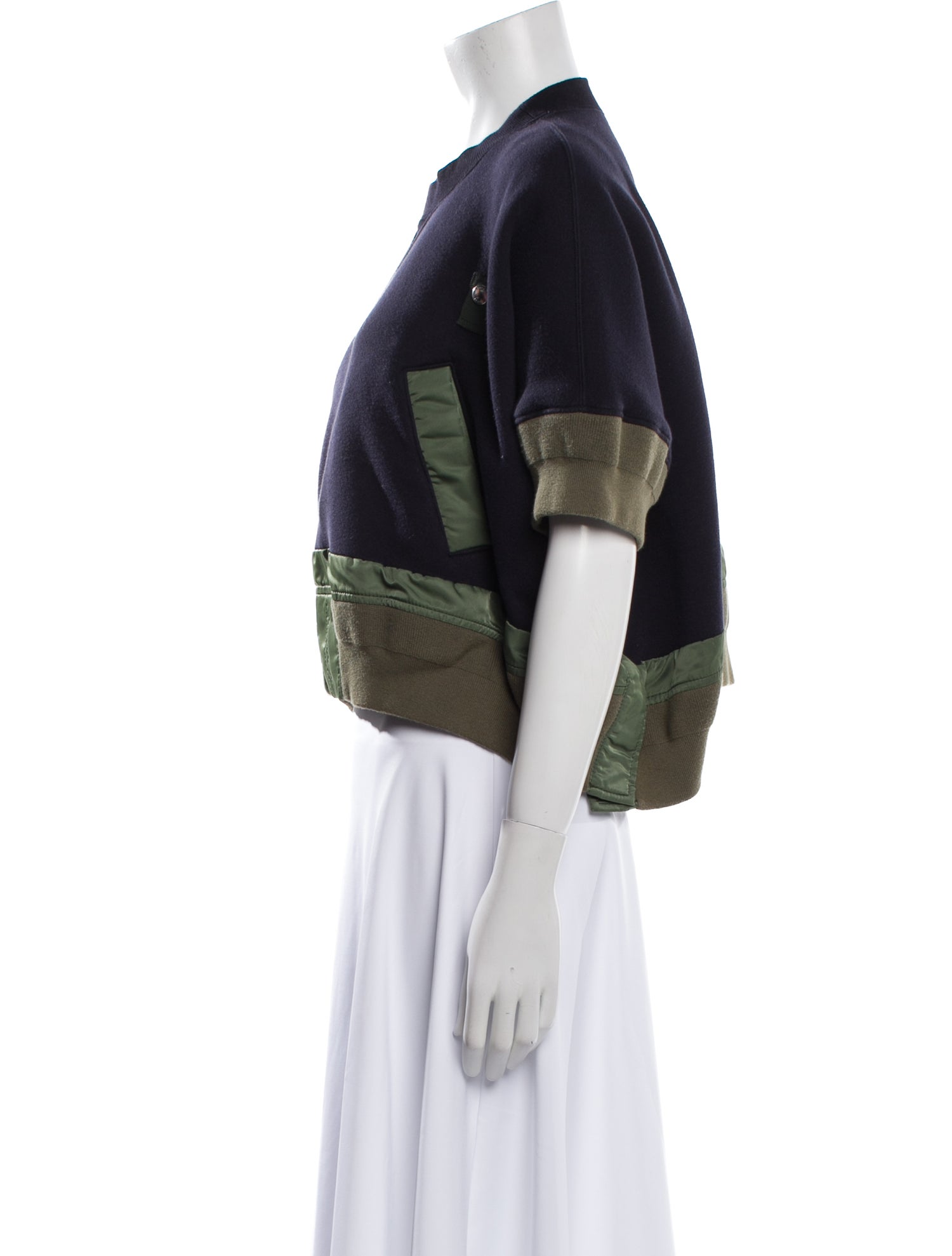 Sacai Printed Crew Neck Crop Top