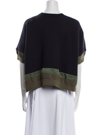Sacai Printed Crew Neck Crop Top