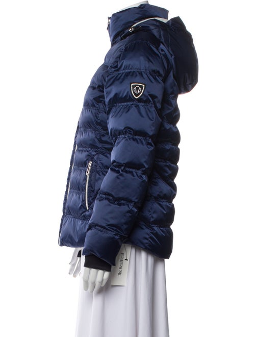 Sunice Nylon Coat