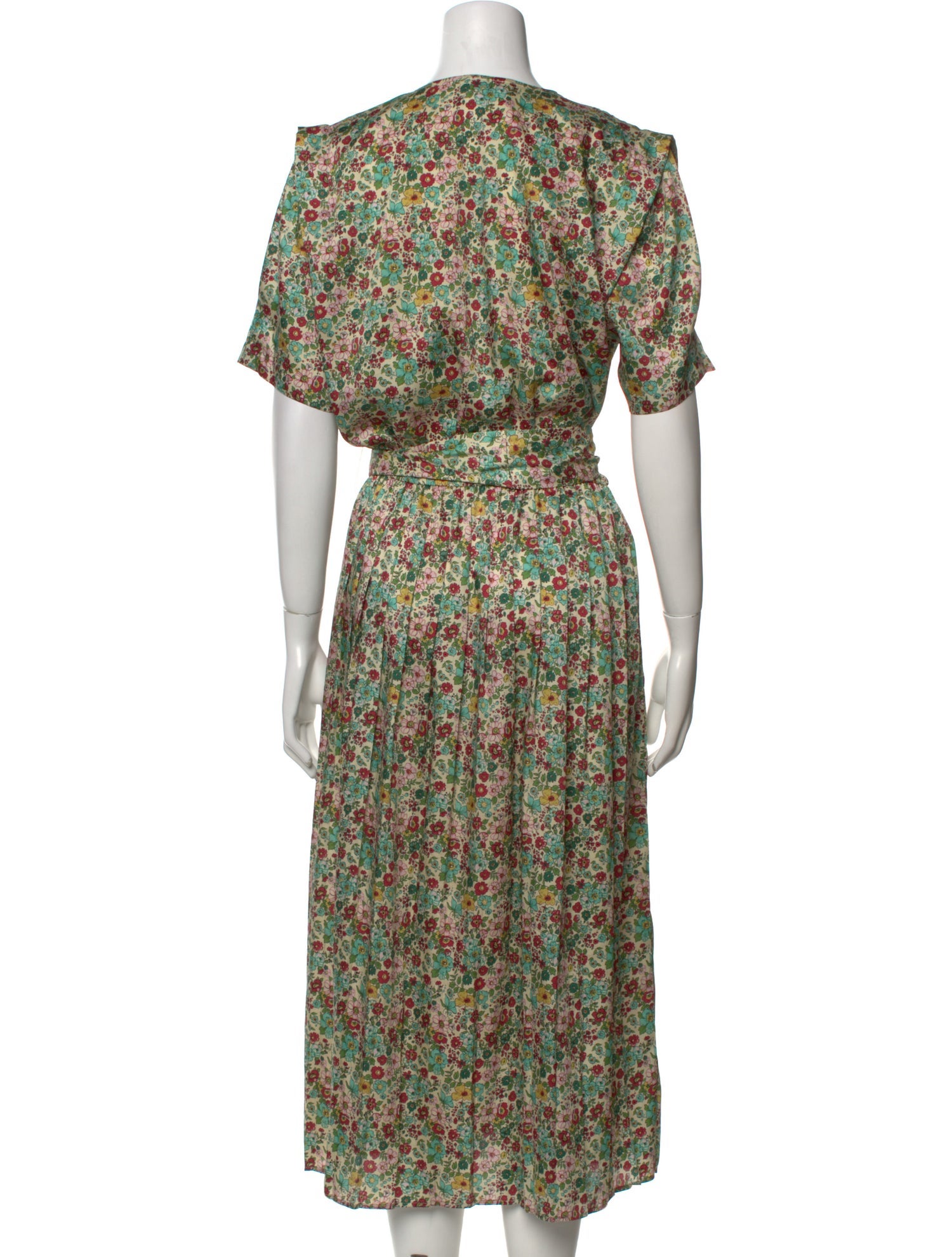 maxi cut out back dress Lula Open Back Knit Dress | Green