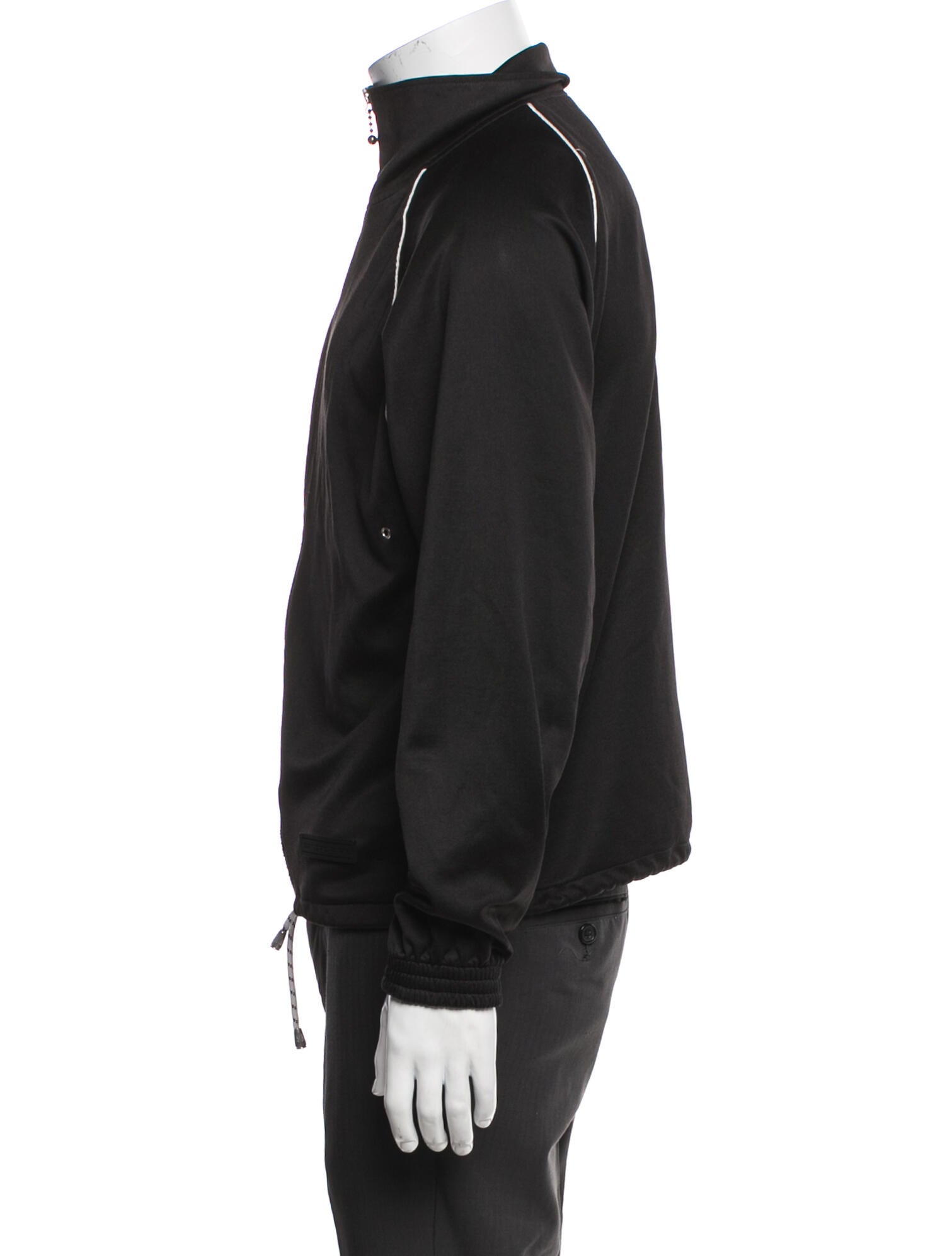 Windbreaker — 2/4