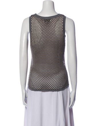 Saint Art Scoop Neck Sleeveless Top