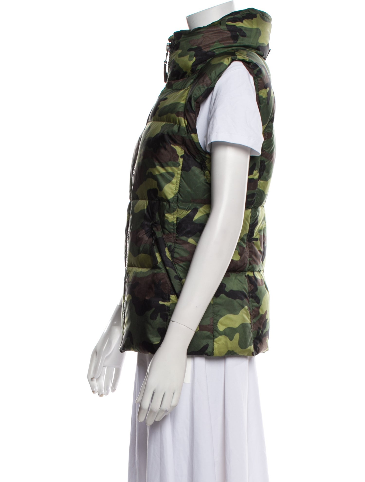 SAM. Camouflage Print Down Jacket