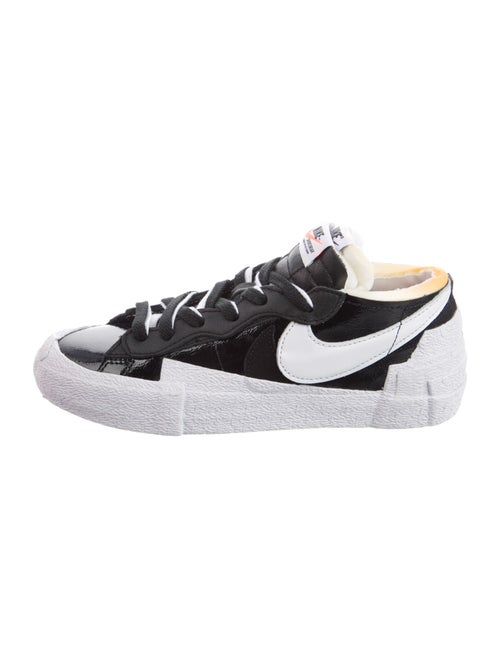 Sacai x Nike Blazer Low Sneakers