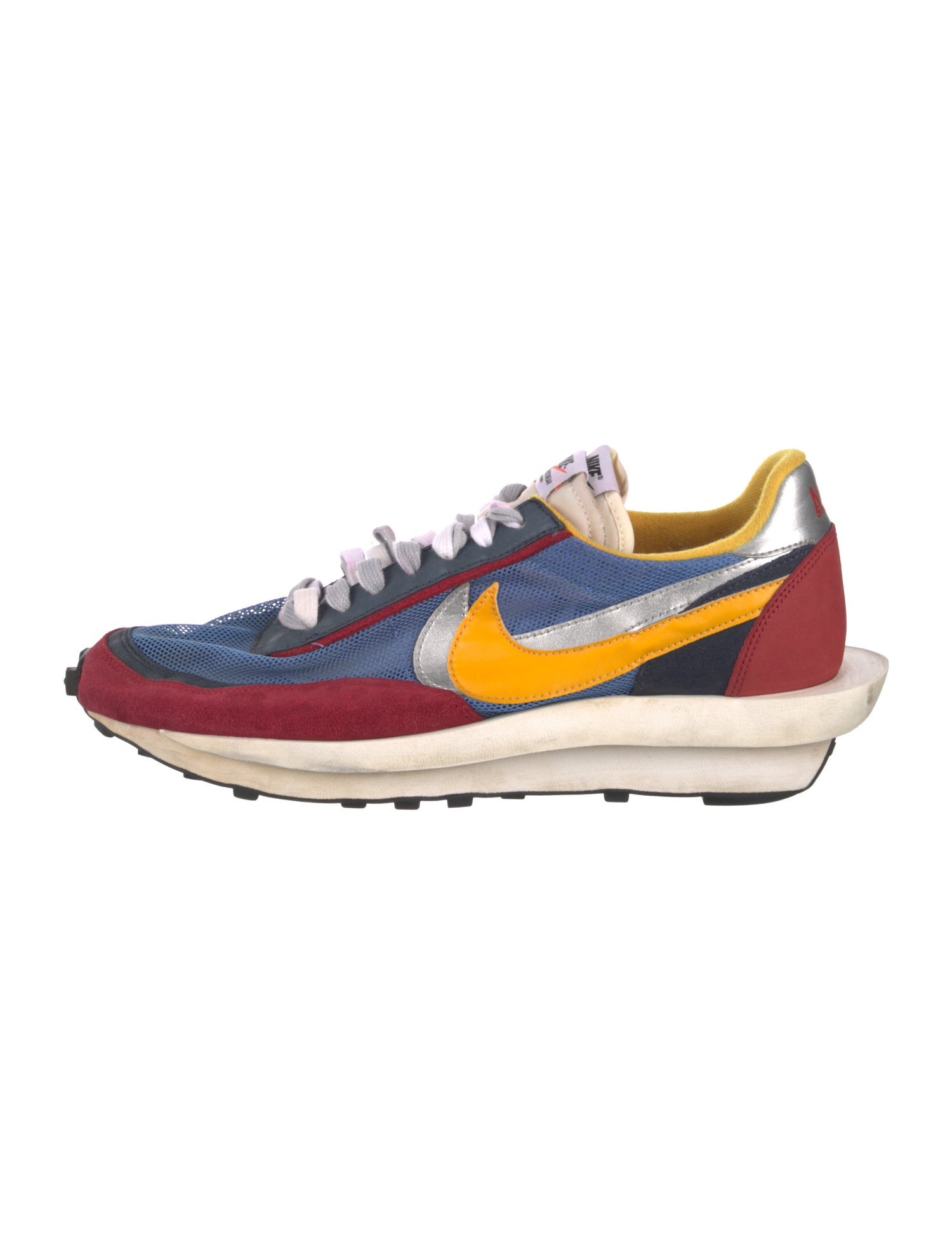 nike sacai women's shoes