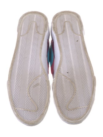 Sacai x Nike x Kaws Blazer Low Sneakers