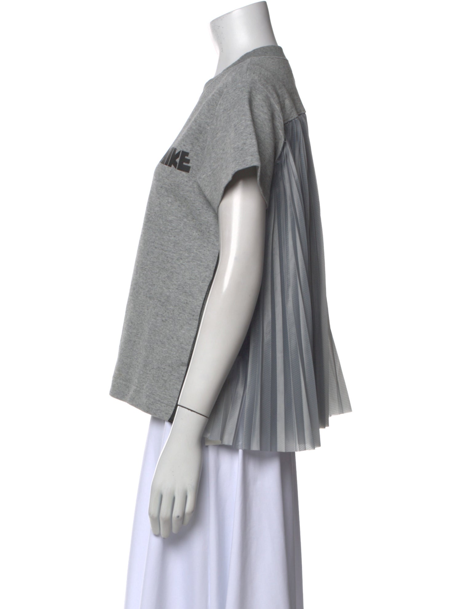 Sacai x Nike Crew Neck Short Sleeve Sweatshirt