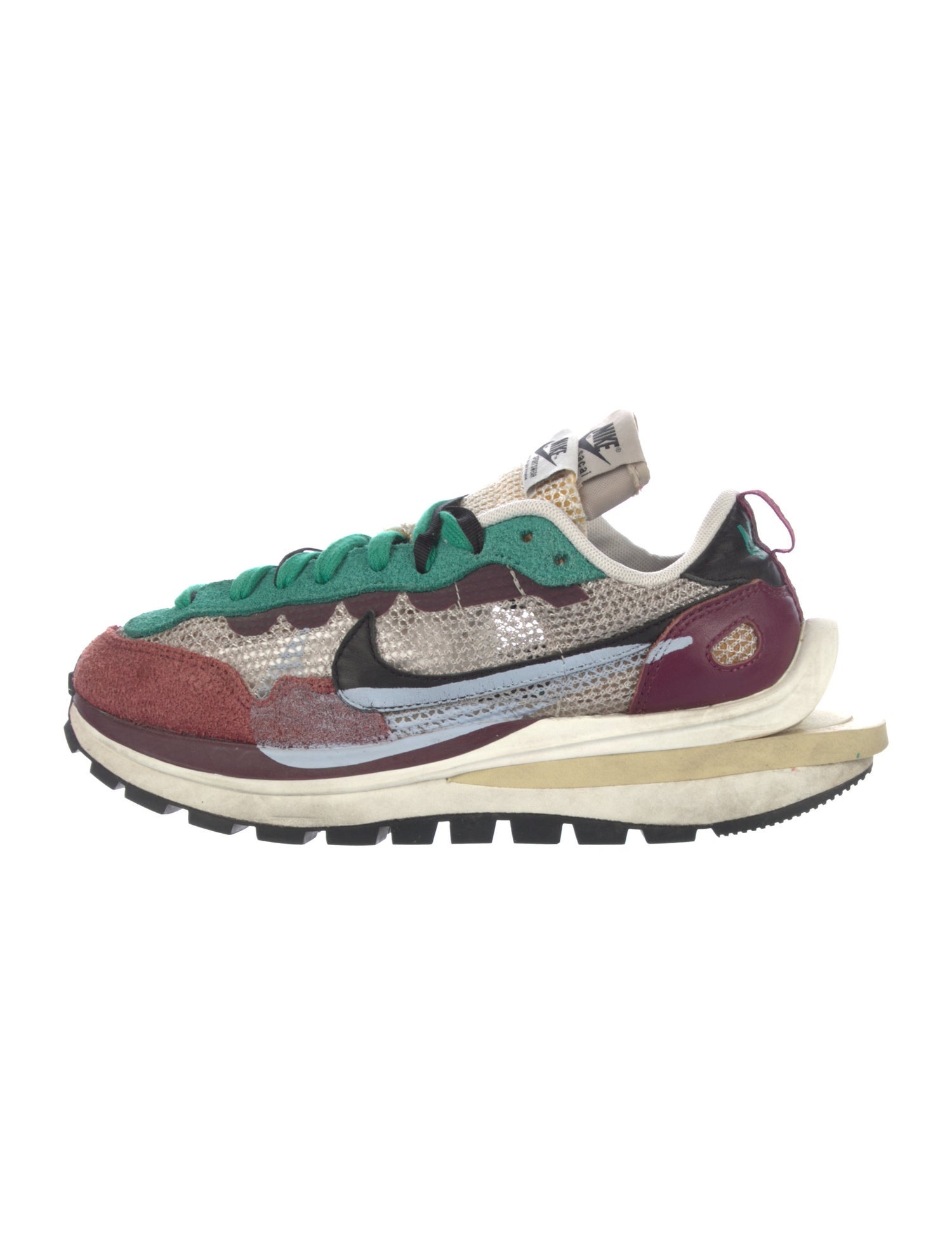 Sacai x Nike Vaporwaffle 'Villain Red Neptune Green' Sneakers