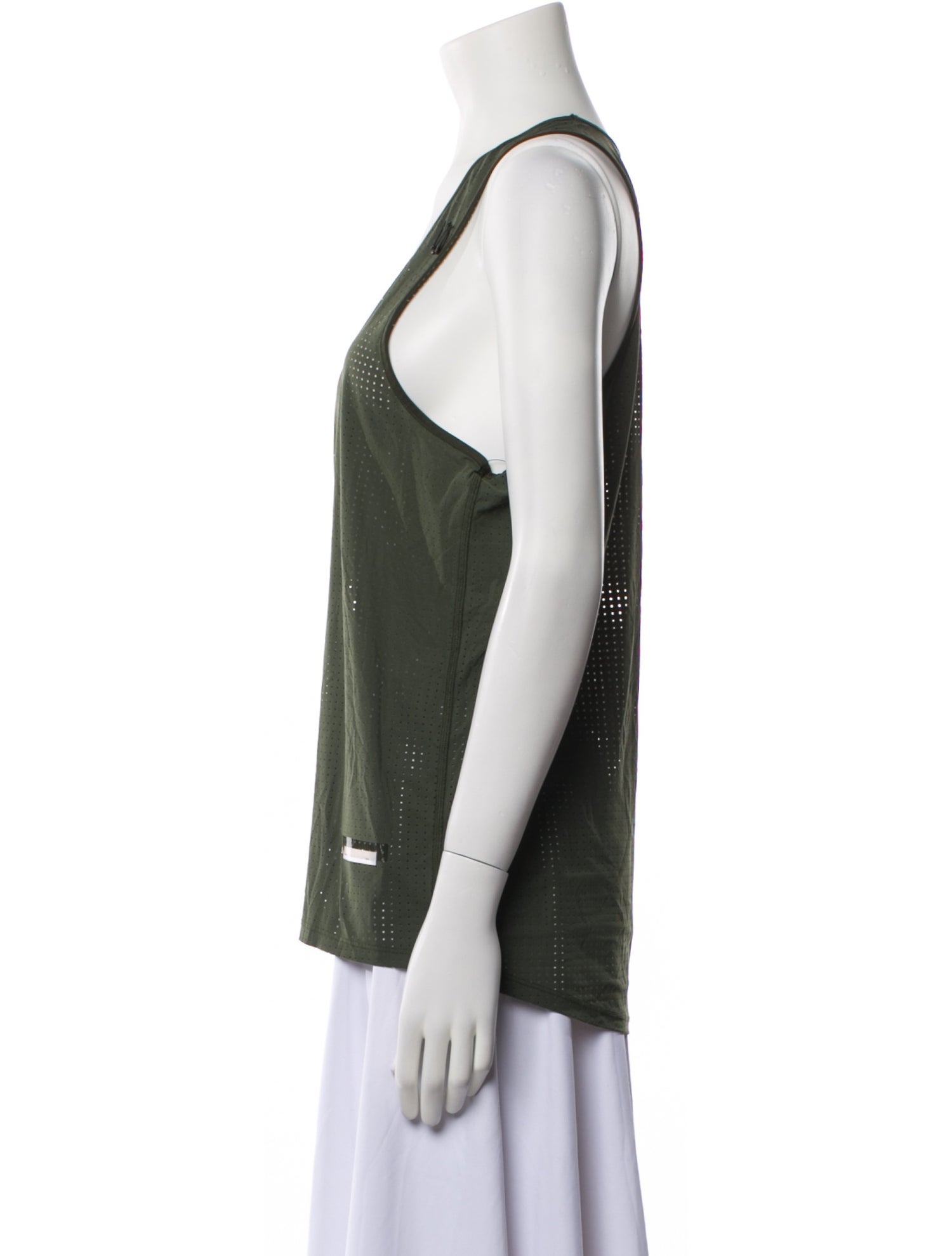 Satisfy Scoop Neck Sleeveless Top