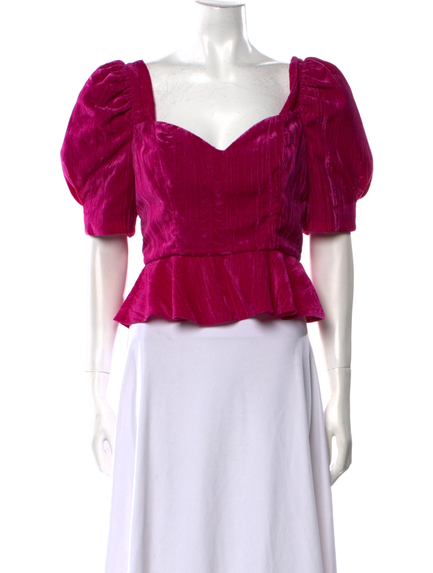 Saylor Square Neckline Short Sleeve Crop Top