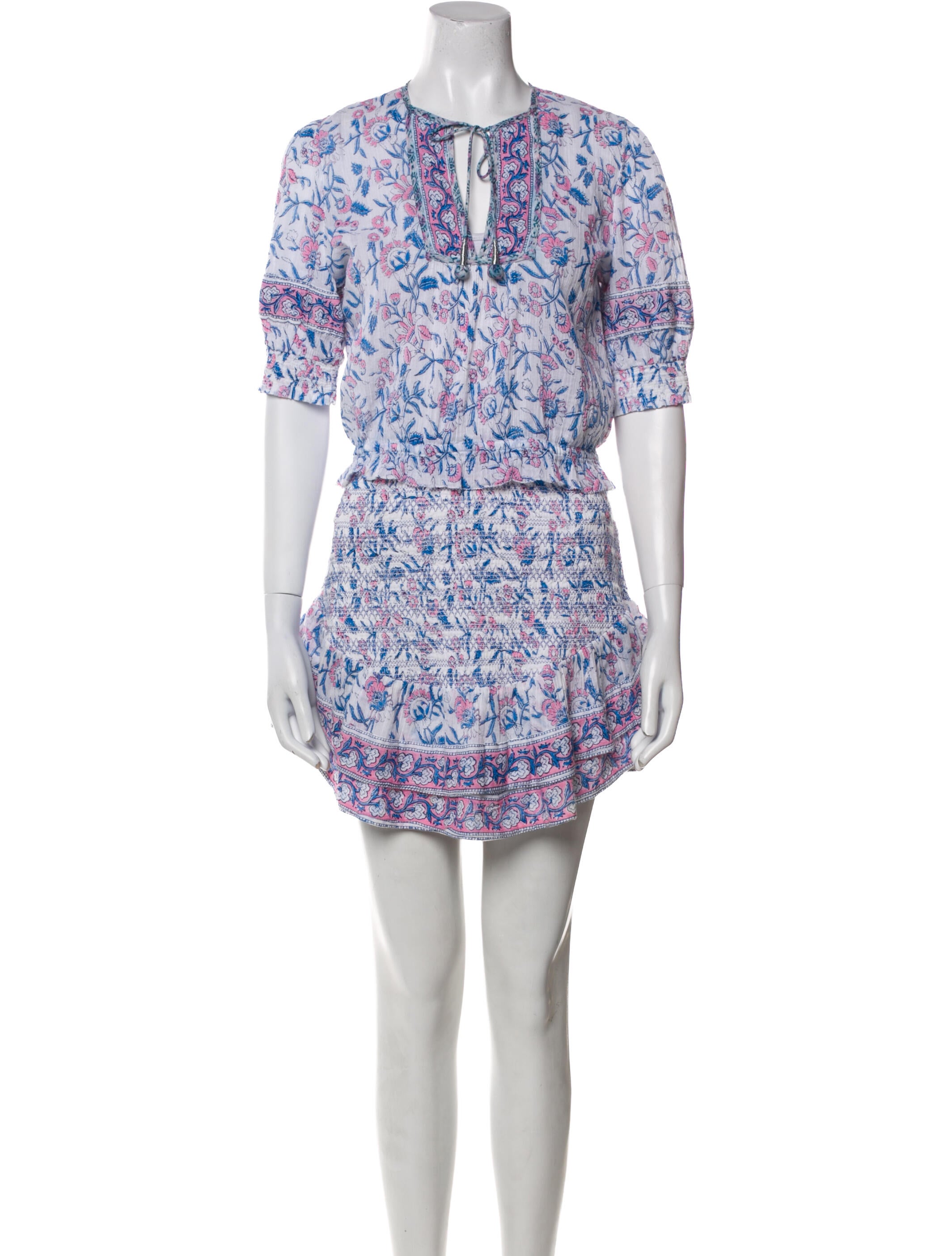 Saylor Paisley Print Crew Neck Crop Top