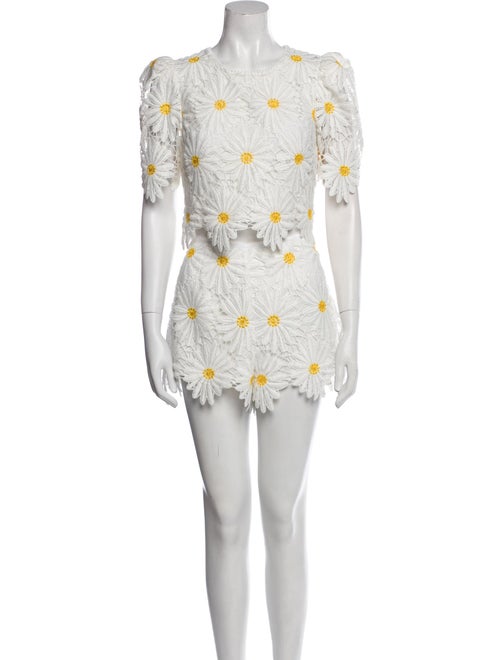 Saylor Floral Print Keyhole Accent Short Set