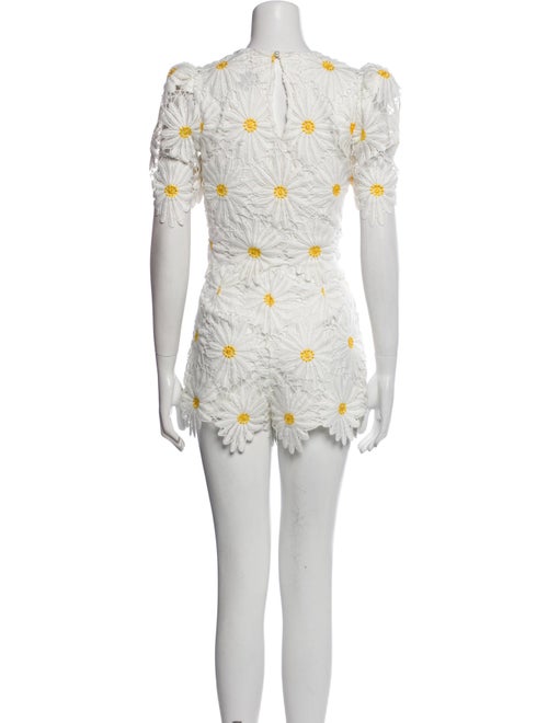 Saylor Floral Print Keyhole Accent Short Set