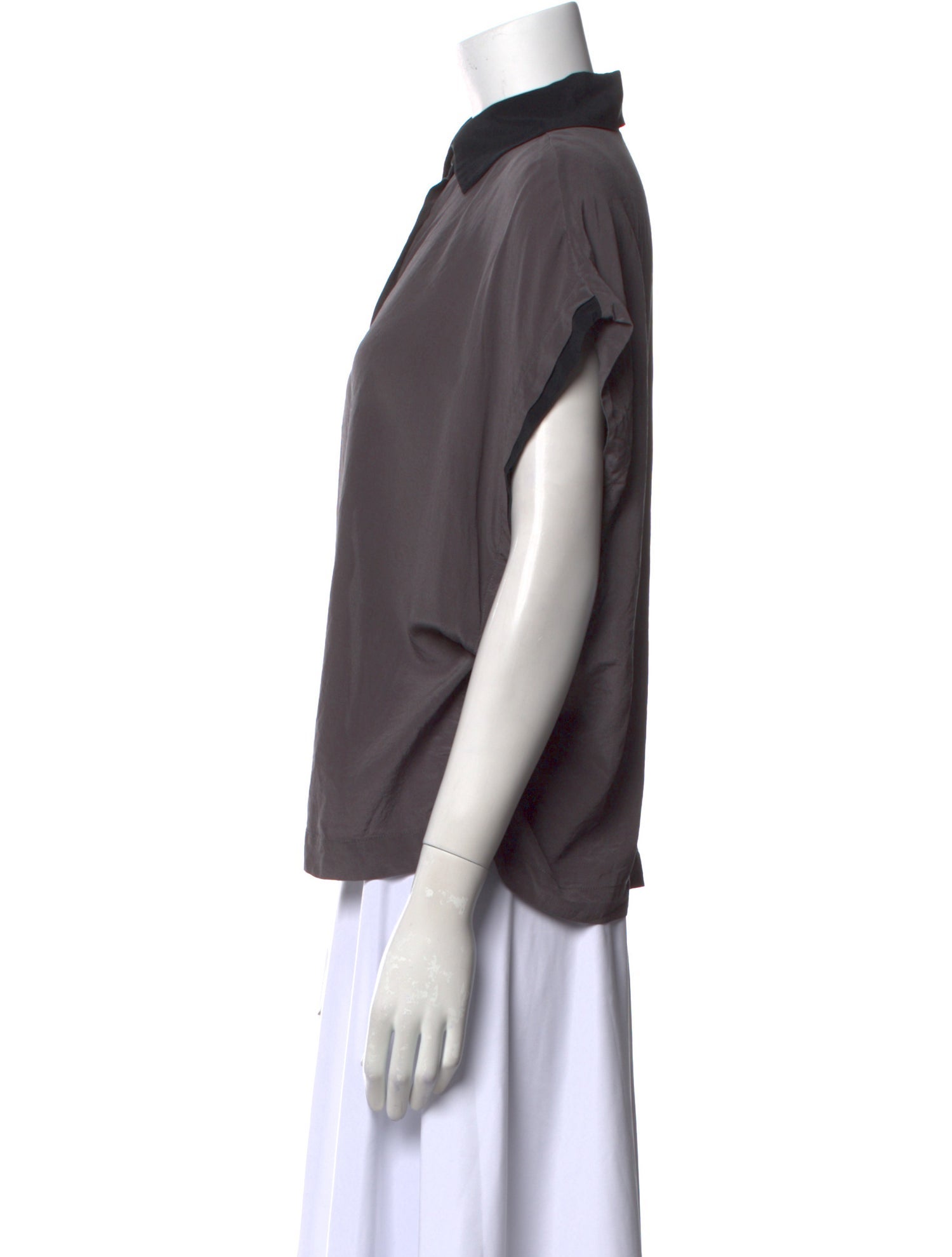 7115 by Szeki Silk Short Sleeve Button-Up Top