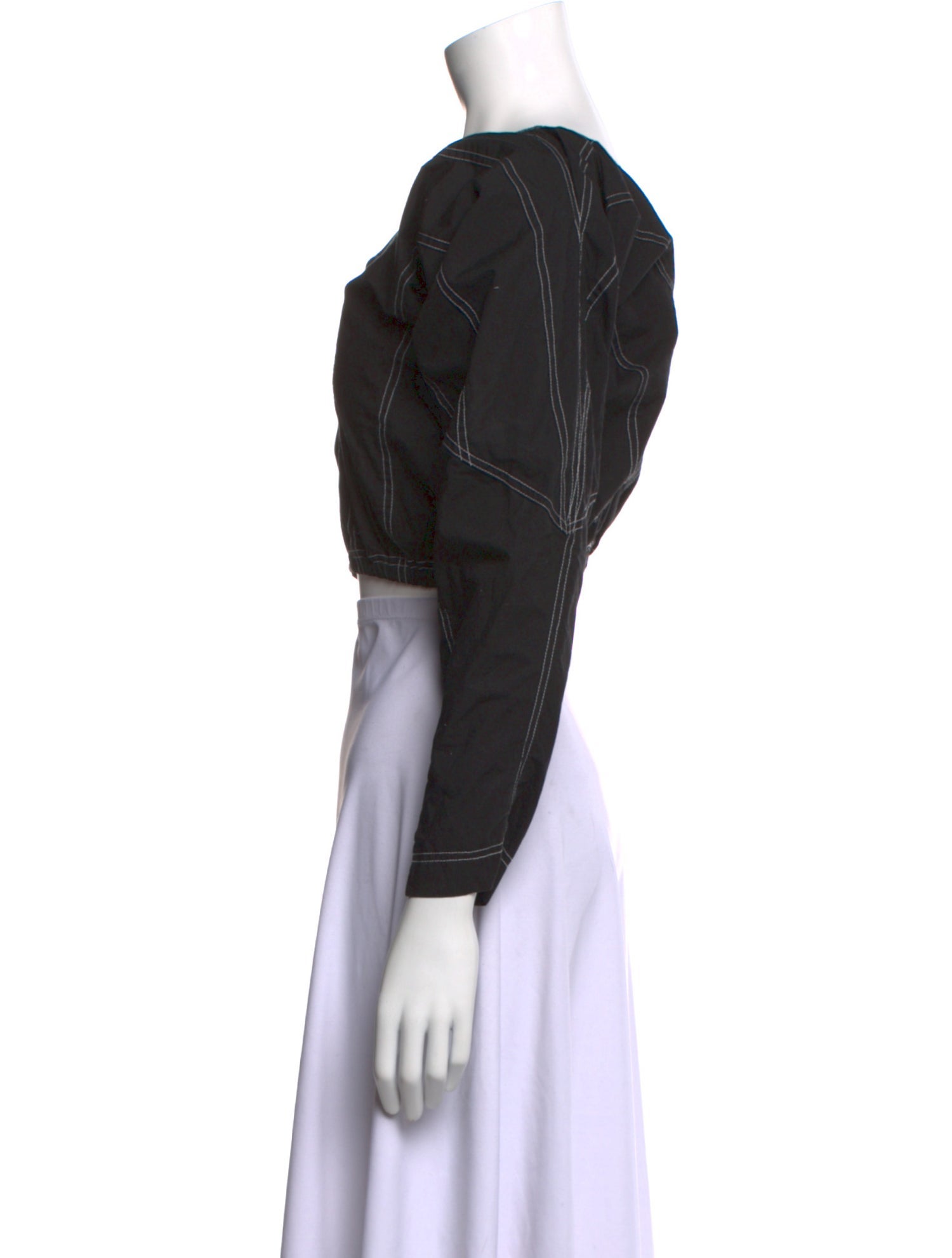 SC103 V-Neck Three-Quarter Sleeve Crop Top