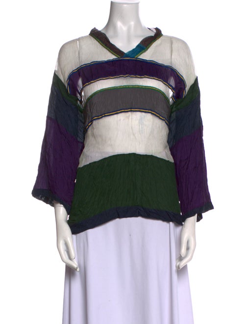 SC103 Striped V-Neck Blouse