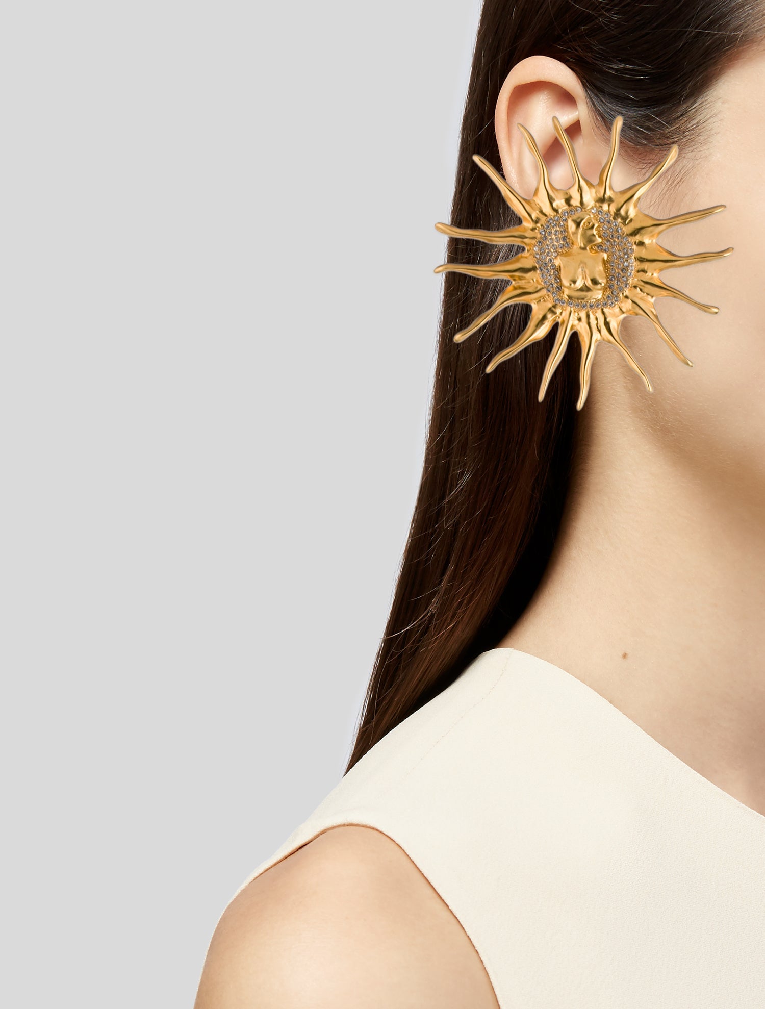 Schiaparelli Crystal Femininity Sun Earclip Earrinigs