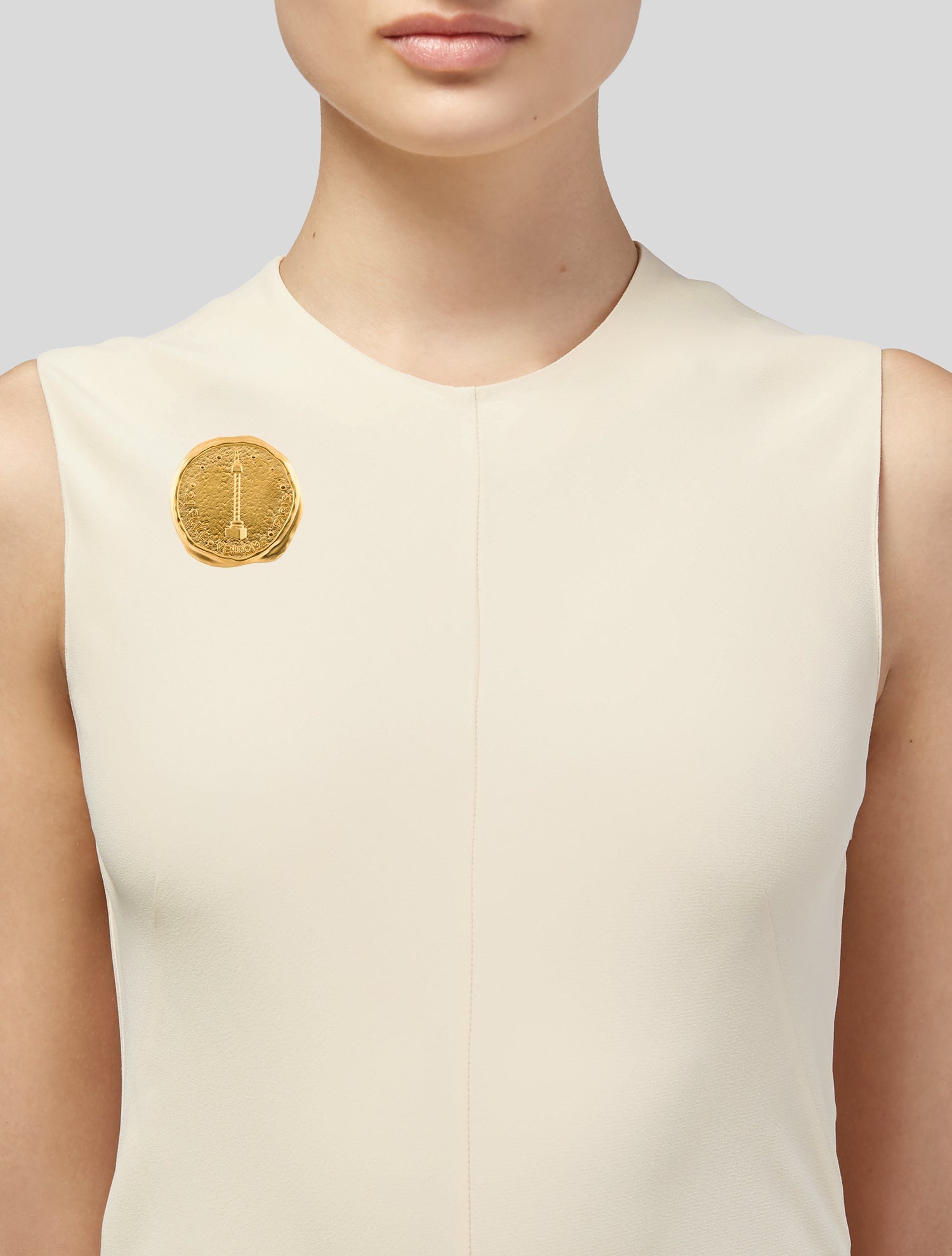 Schiaparelli Vendome Pin Brooch