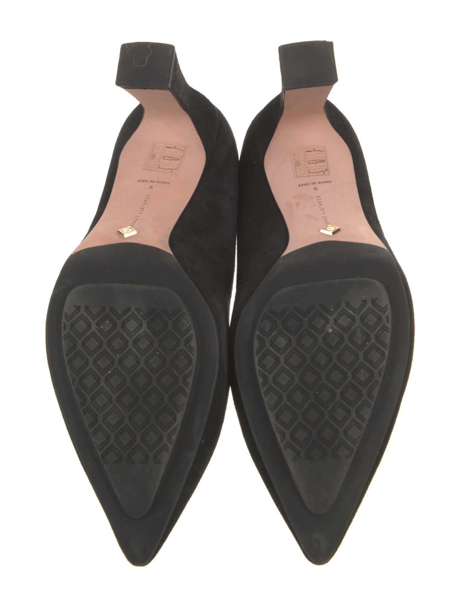 Scarlett Chase Suede Pumps