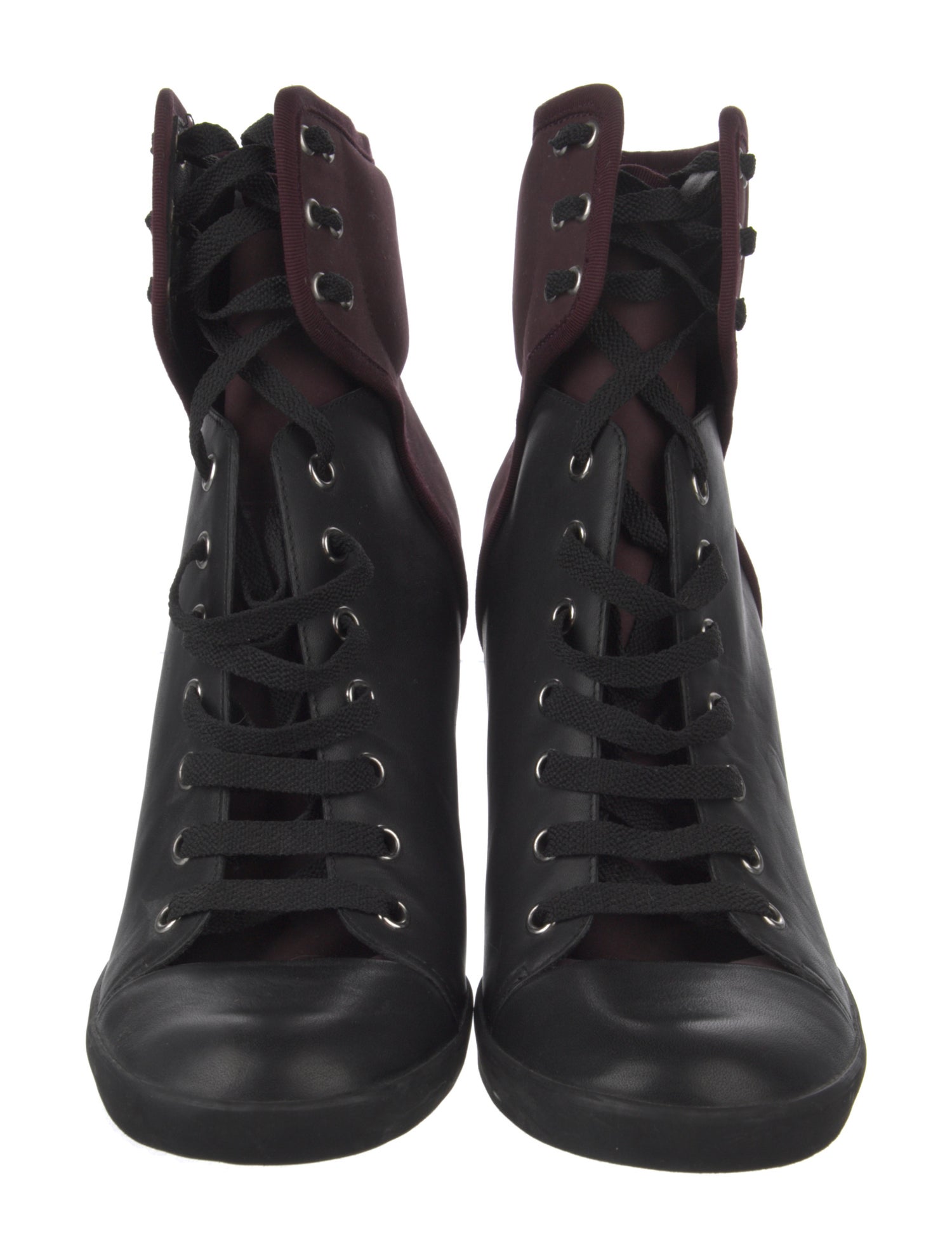 ショートブーツ・ブーティ SEE BY CHLOE black lace-up ankle boots See By Chloé Lace Up Ankle Boots In Black - 34% Off