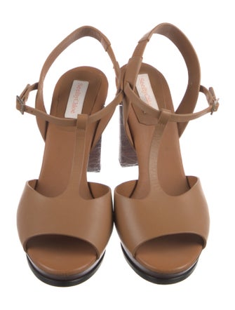See by Chloé Leather Cutout Accent T-Strap Sandals