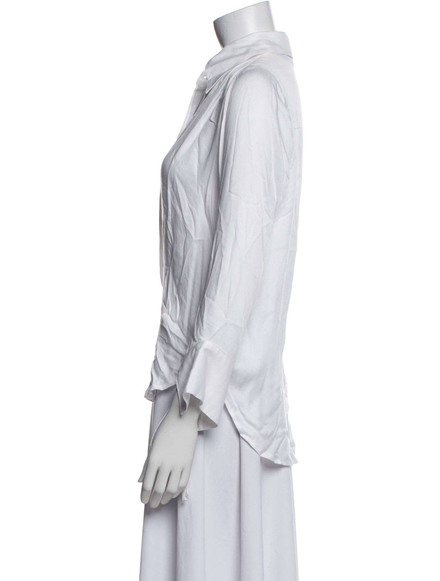 Secular Three-Quarter Sleeve Button-Up Top