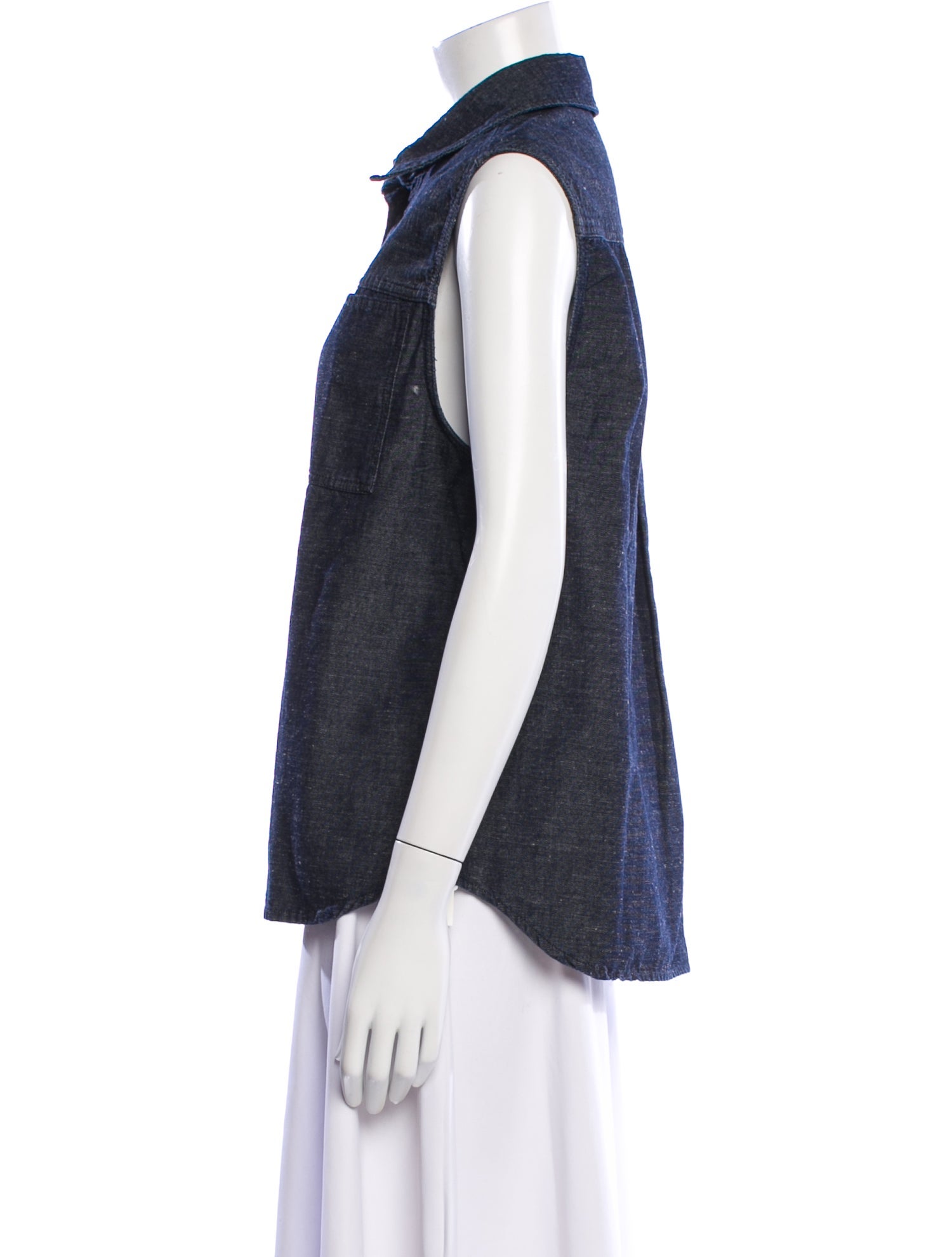 Soeur Sleeveless Button-Up Top