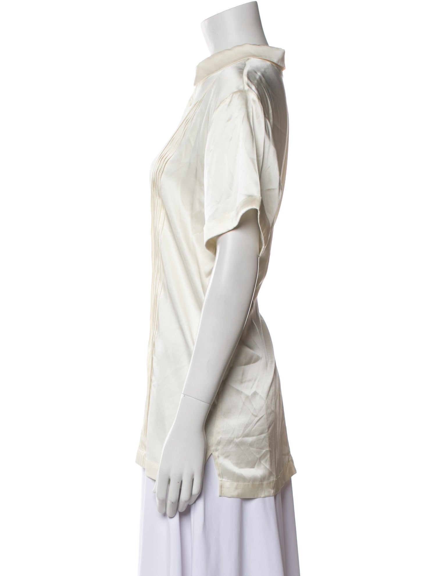 SER.O.YA Silk Short Sleeve Button-Up Top