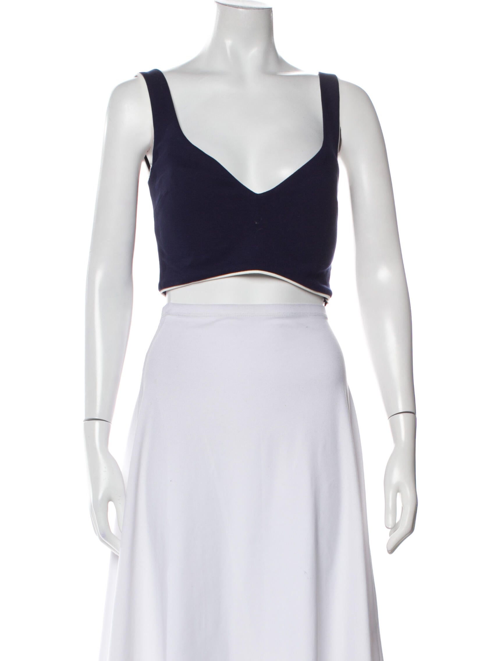 SER.O.YA V-Neck Sleeveless Crop Top