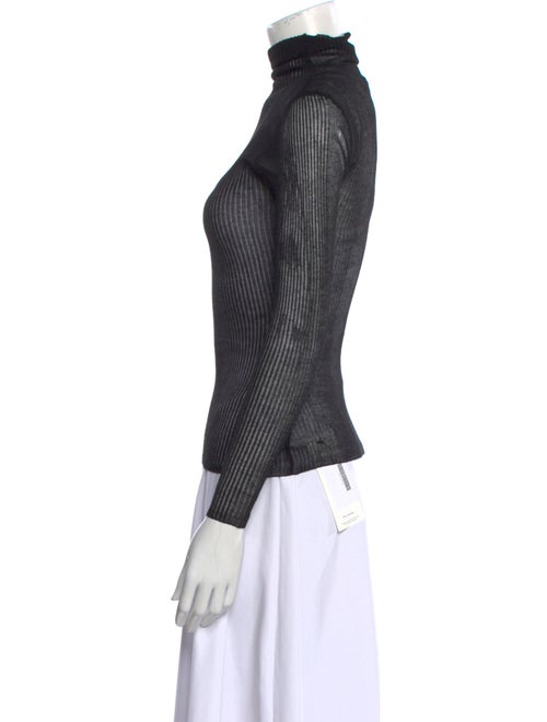 SER.O.YA Turtleneck Long Sleeve Top