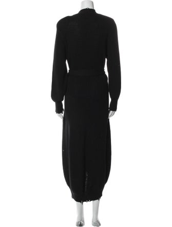 SER.O.YA V-Neck Sweater