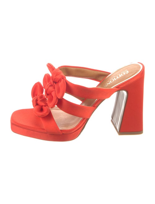 Sézane Velvet Bow Accents Mules