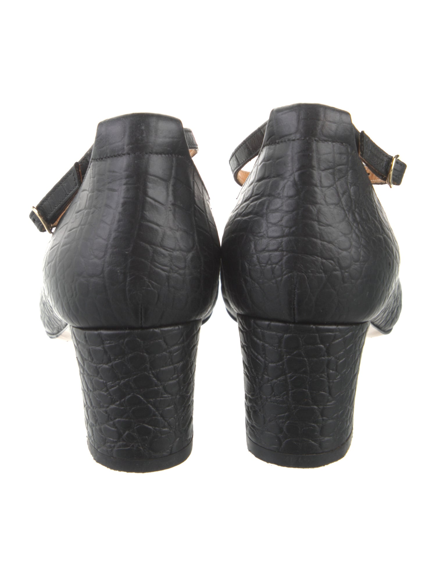 Sézane Embossed Leather Pumps