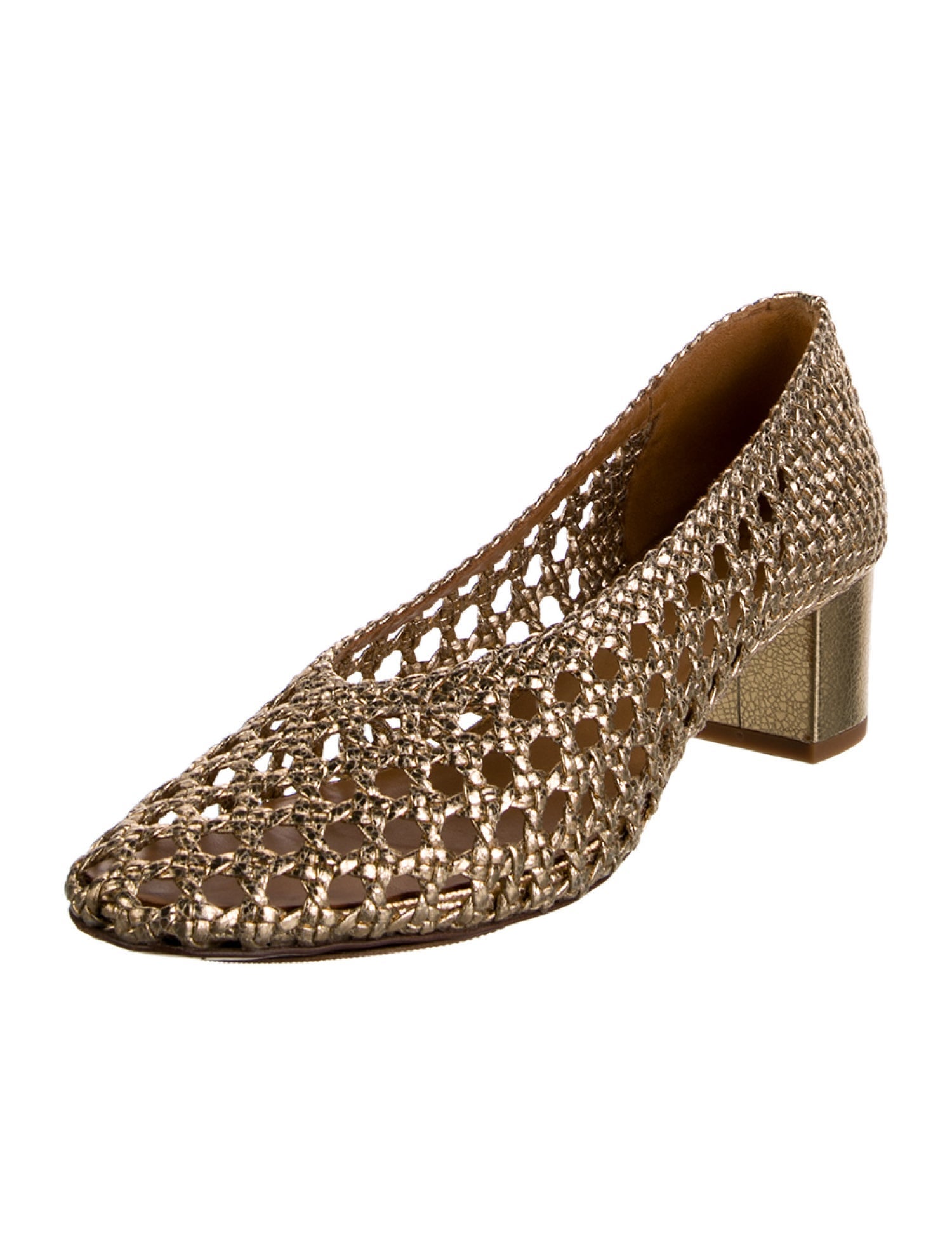 Sézane Leather Pumps