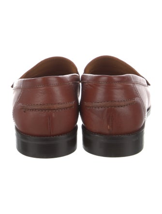 Sézane Leather Cutout Accent Loafers