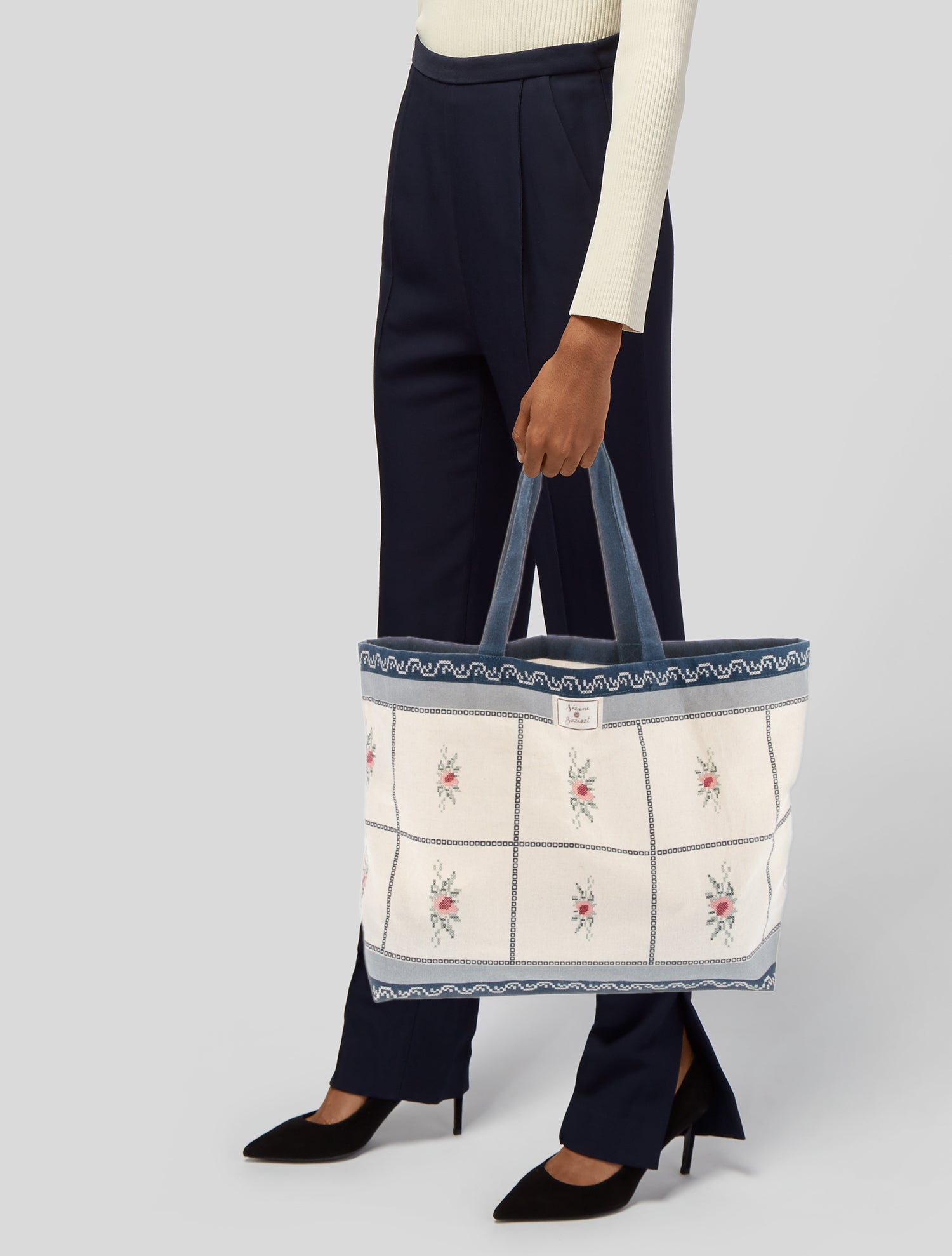 Sézane Canvas Tote