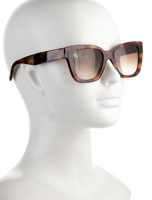 Sézane Beatrix Oversize Sunglasses