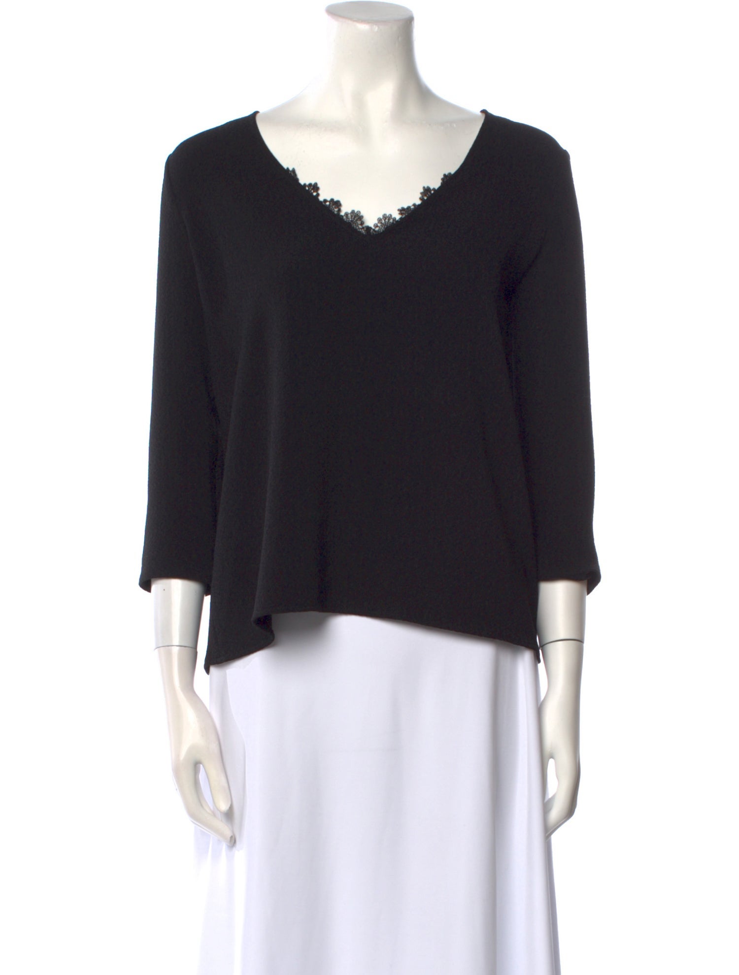 Sézane V-Neck Three-Quarter Sleeve Top