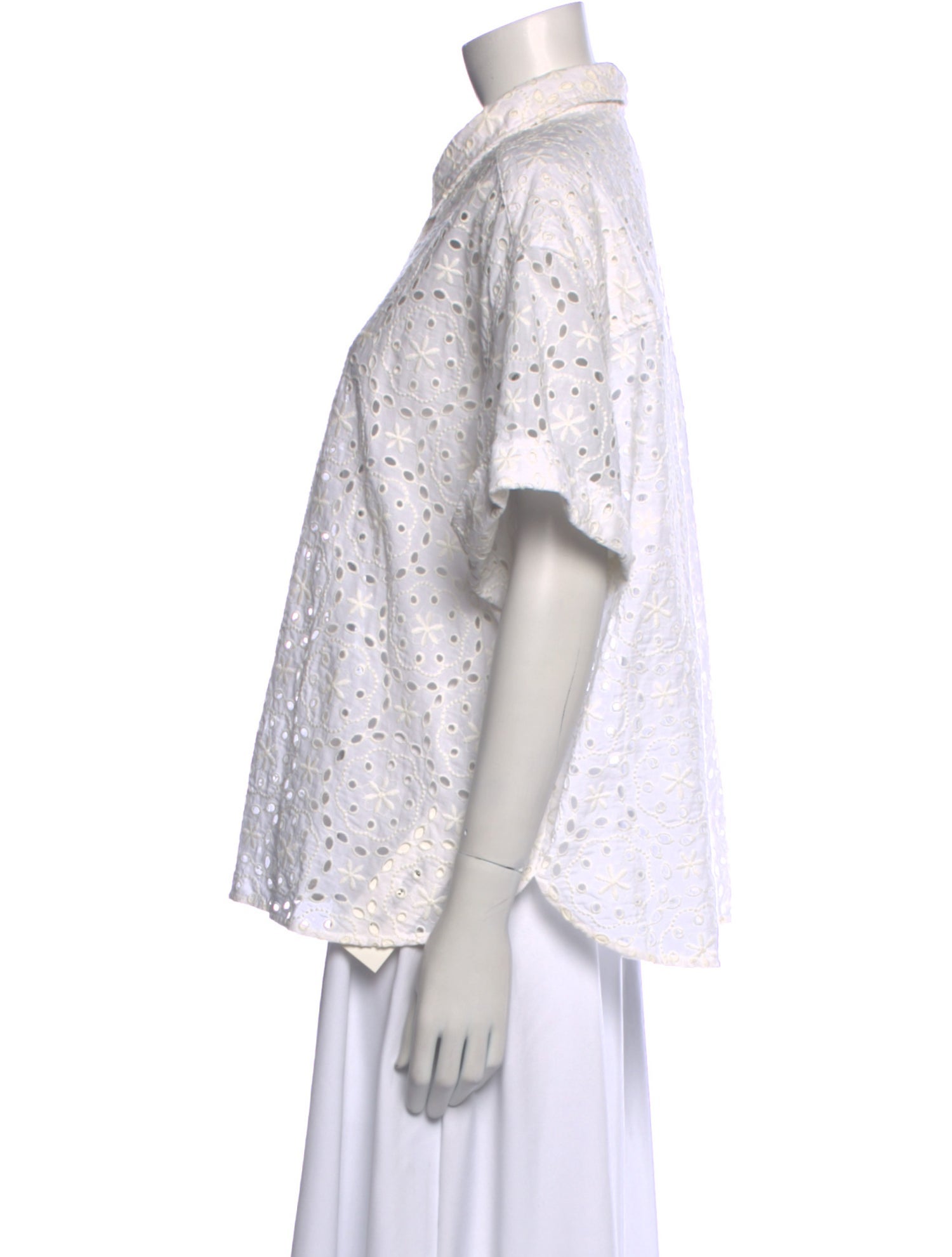 Sézane Lace Pattern Short Sleeve Button-Up Top