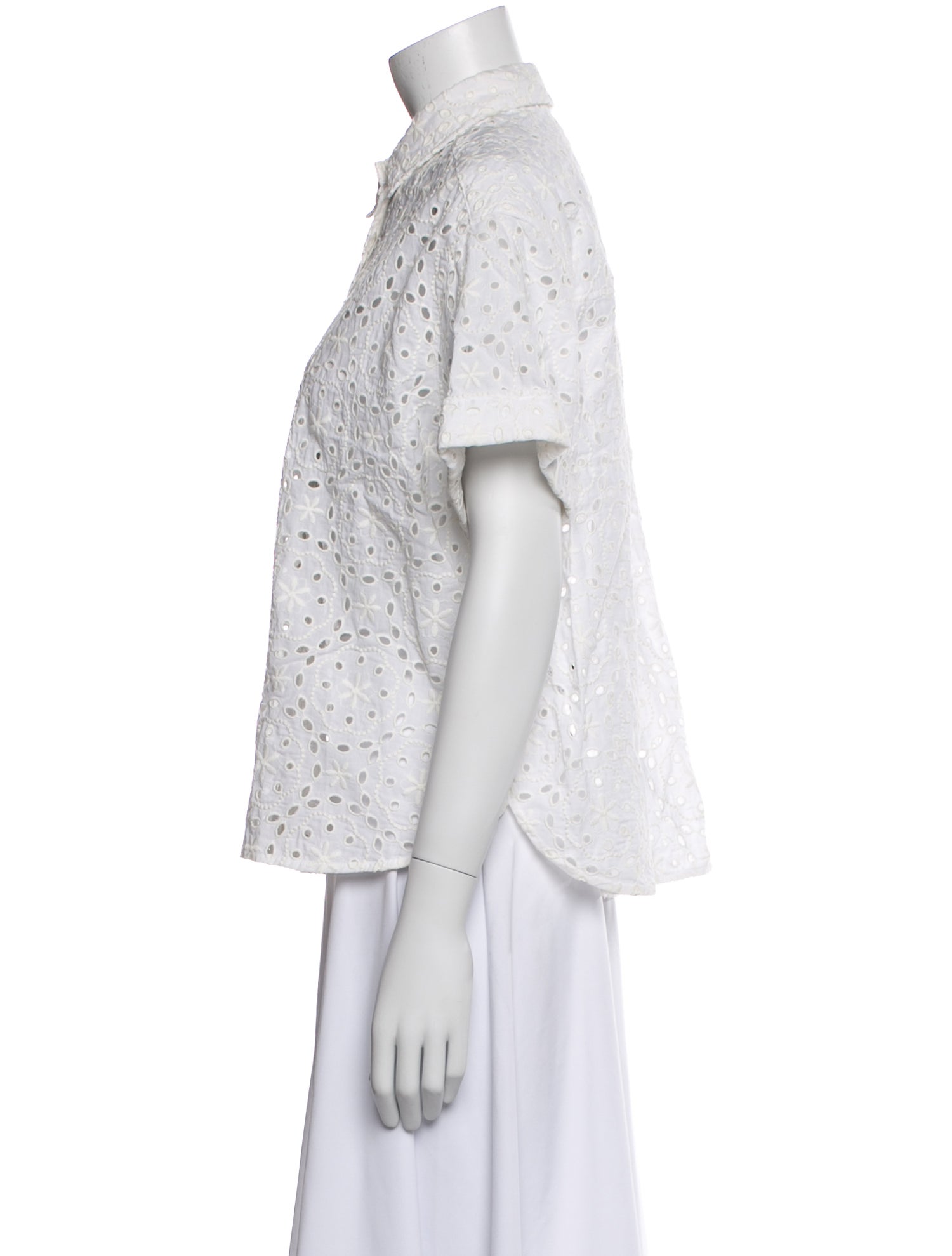 Sézane Lace Pattern Short Sleeve Button-Up Top