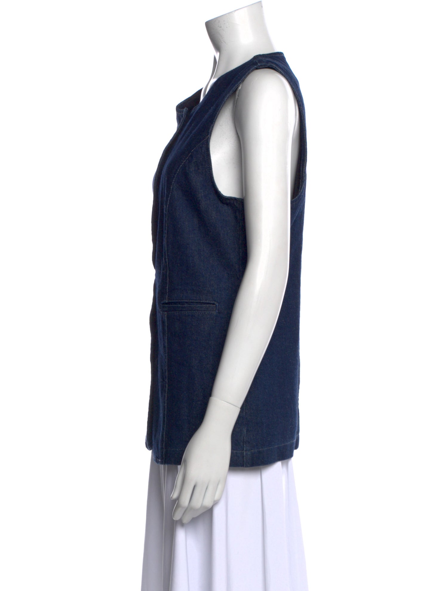 Sézane Scoop Neck Sleeveless Button-Up Top