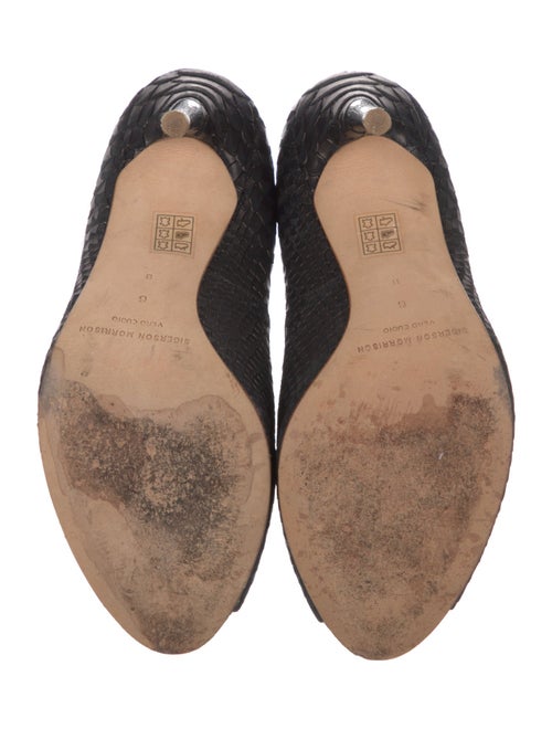 Sigerson Morrison Embossed Leather Animal Print Pumps