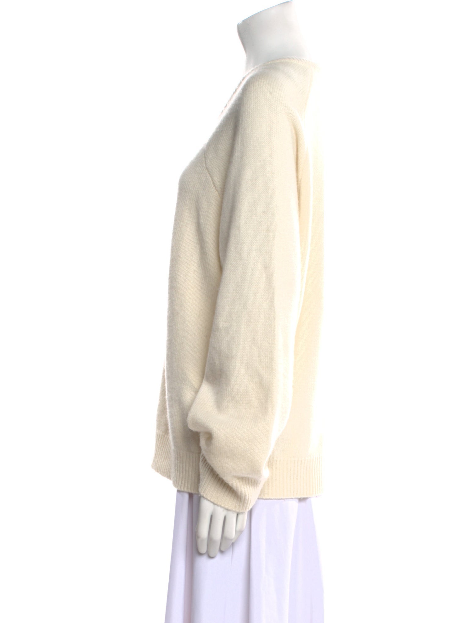 Soft Goat Cashmere V-Neck Sweater