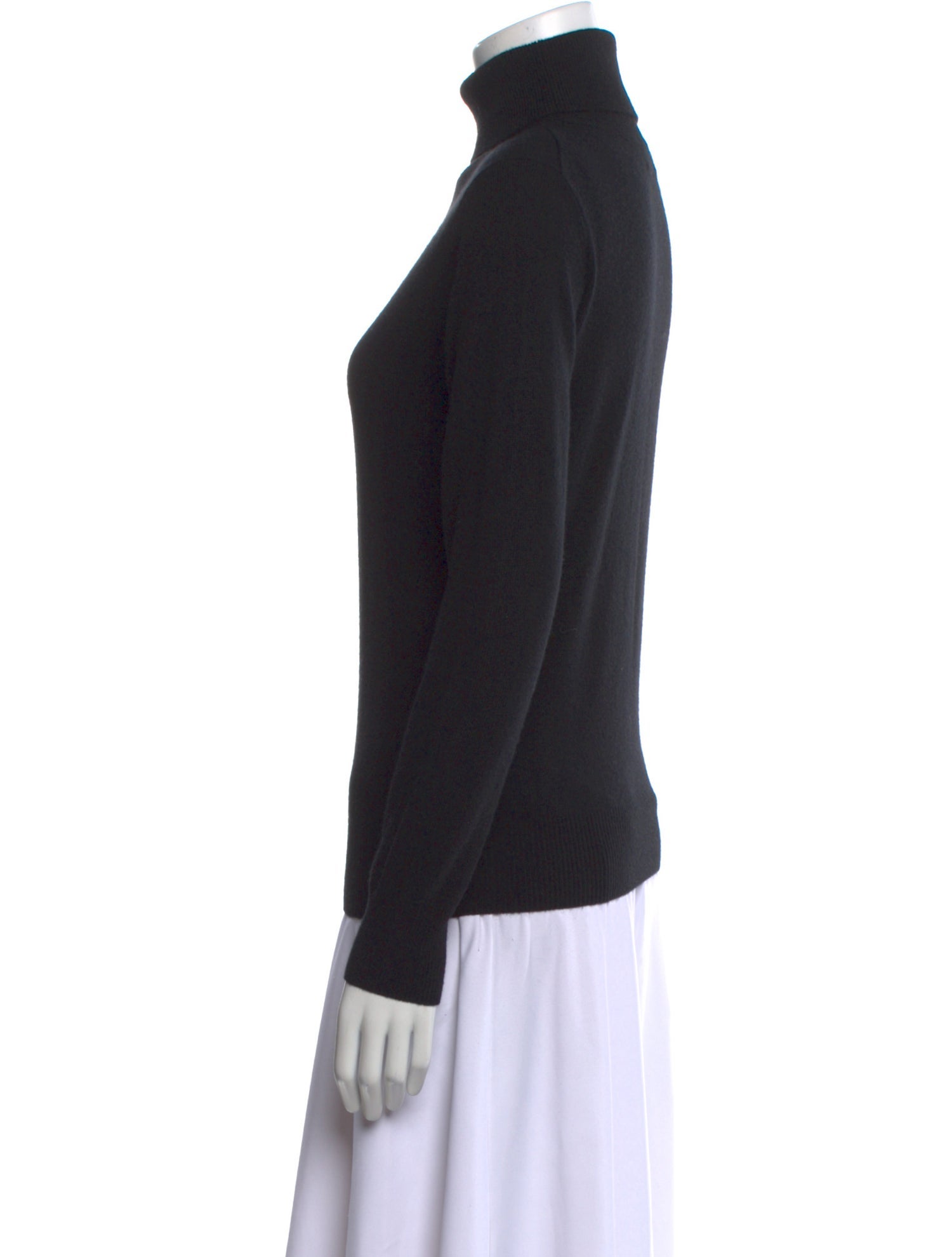 Soft Goat Cashmere Turtleneck Sweater
